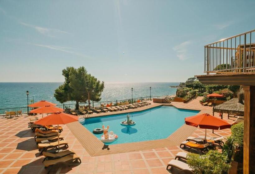 Rigat Park & Spa Hotel   Adults Recommended