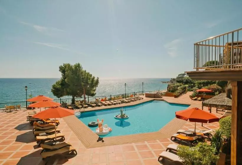 Rigat Park & Spa Hotel   Adults Recommended