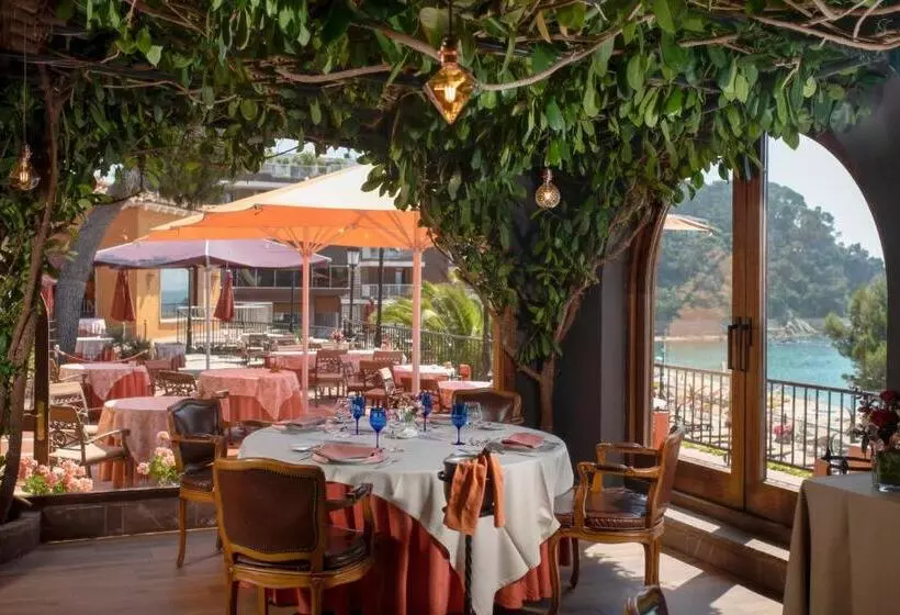 Rigat Park & Spa Hotel   Adults Recommended