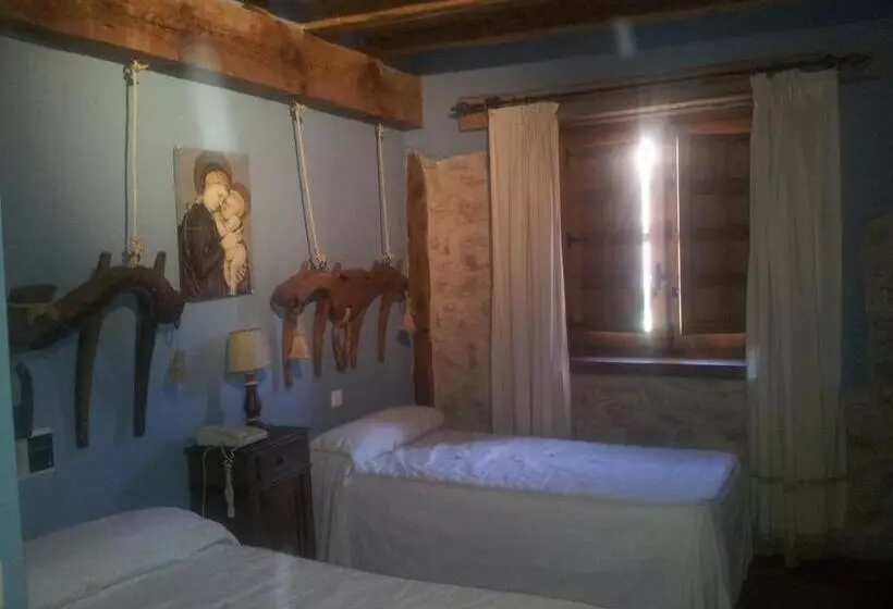 فندق فئة نجمة واحدة Posada El Zaguan