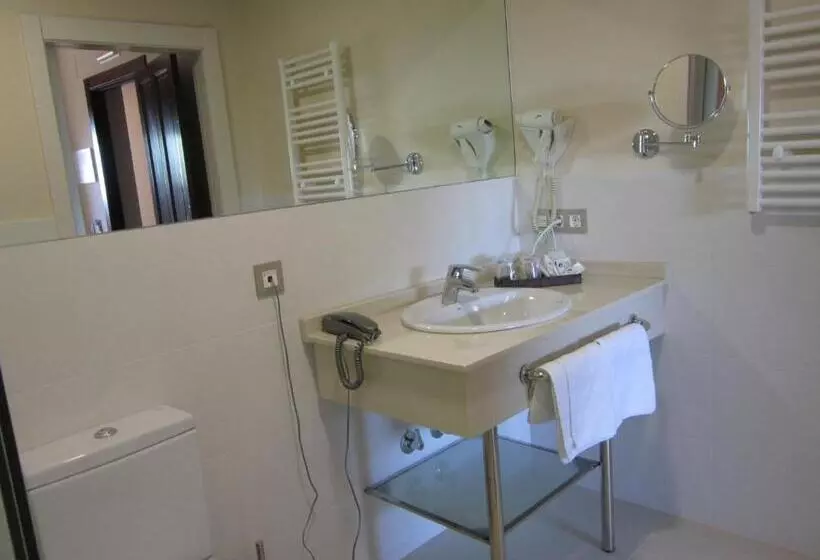 Отель Balneario Cervantes