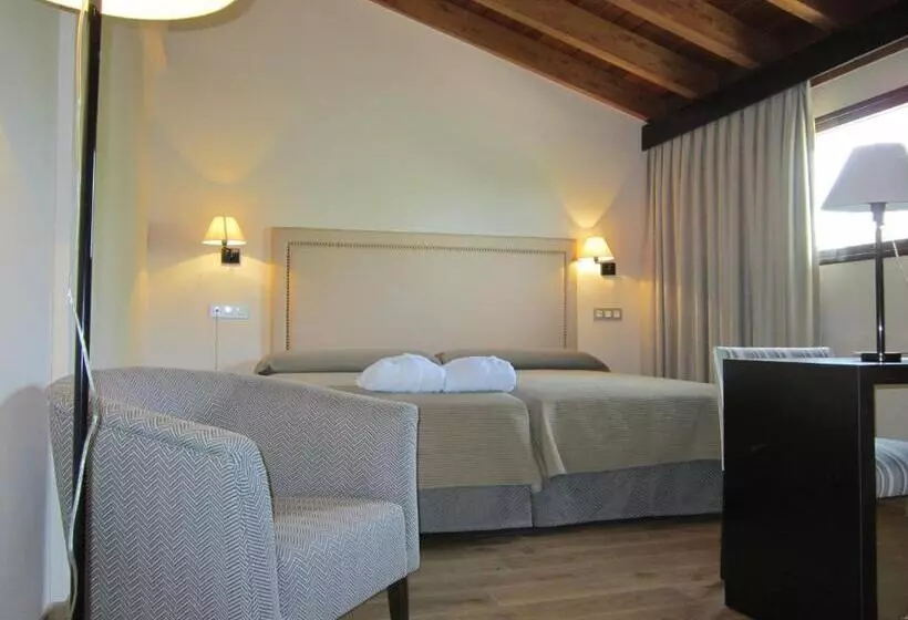 Отель Balneario Cervantes