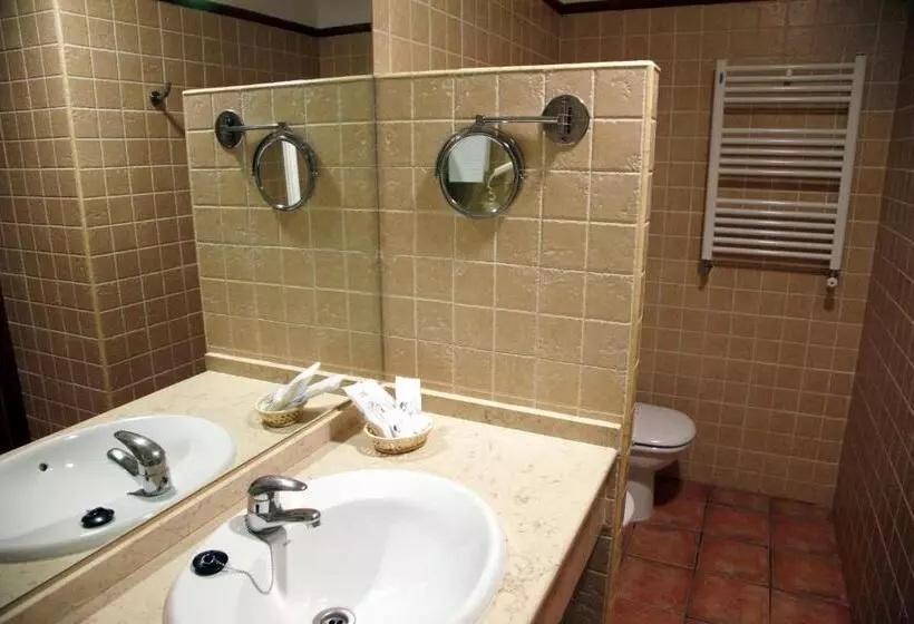 Отель Balneario Cervantes