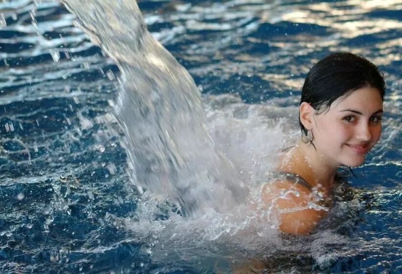 Отель Balneario Cervantes