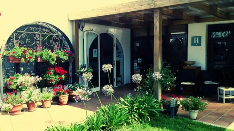 Casa Del Mar Hotel & Apartaments