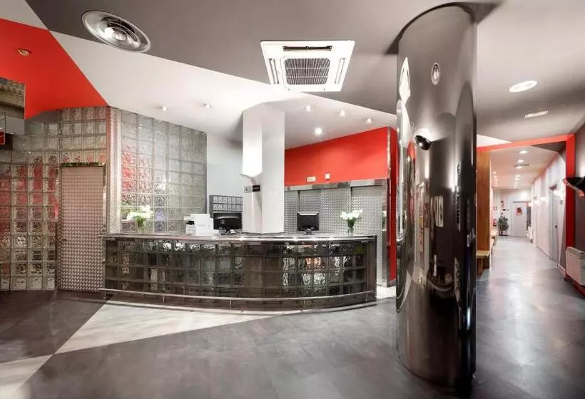 Exe Hotel El Magistral