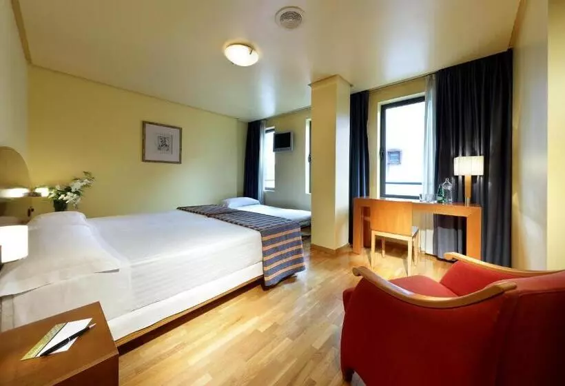 Exe Hotel El Magistral