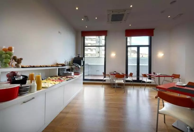 Exe Hotel El Magistral