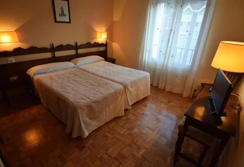 فندق Hostal Blazquez Sanchez