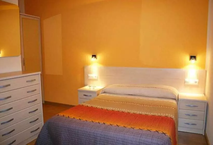 فندق Hostal Hispanico I