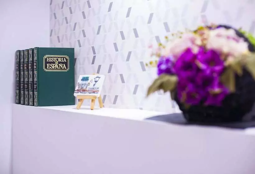 هتل Hostal San Francisco