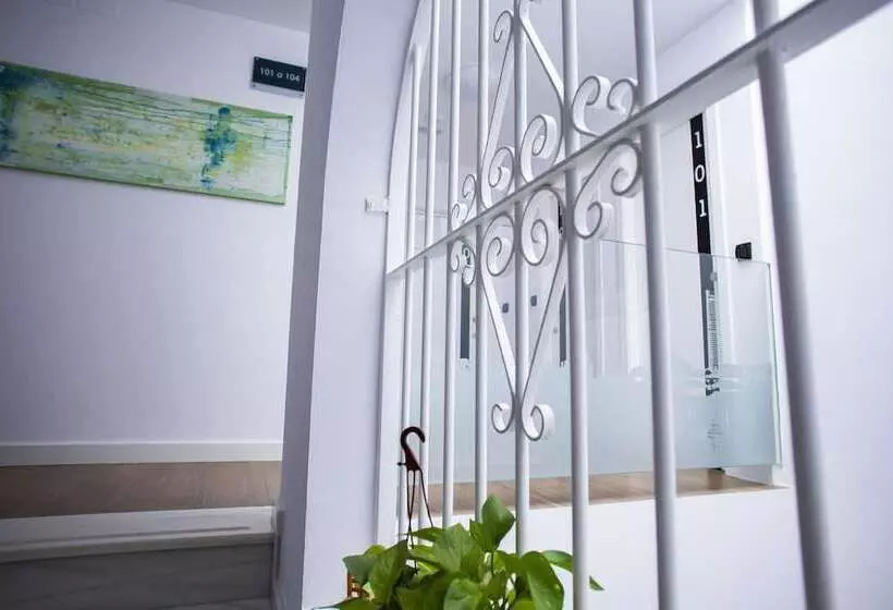 هتل Hostal San Francisco