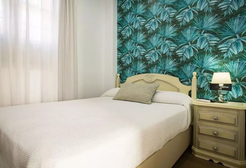 هتل Hostal San Francisco