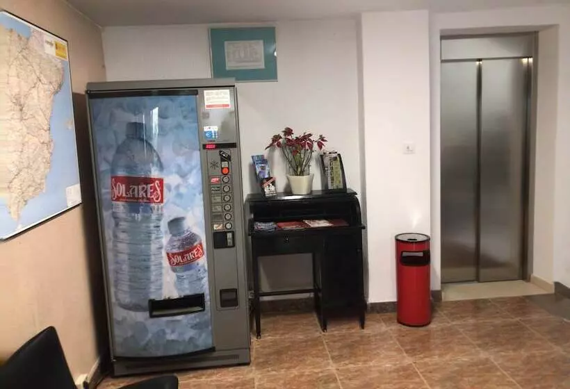 호텔 Hostal Tropical