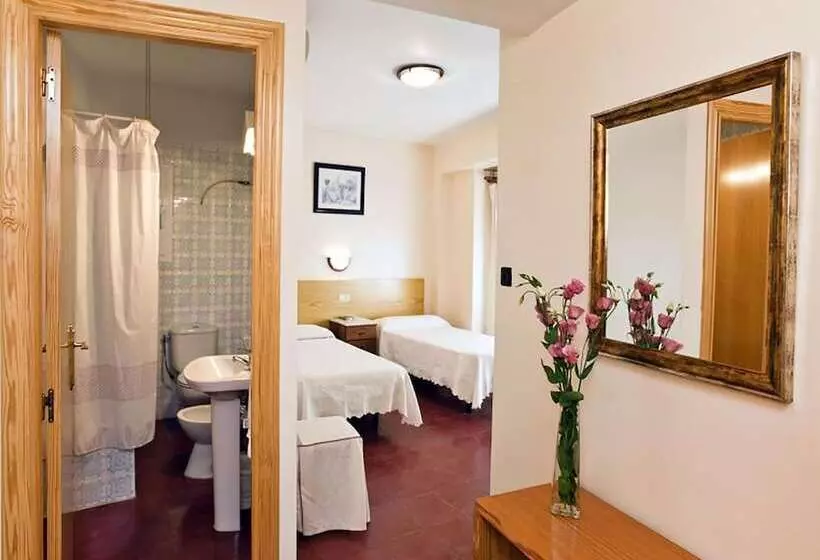 호텔 Hostal Tropical