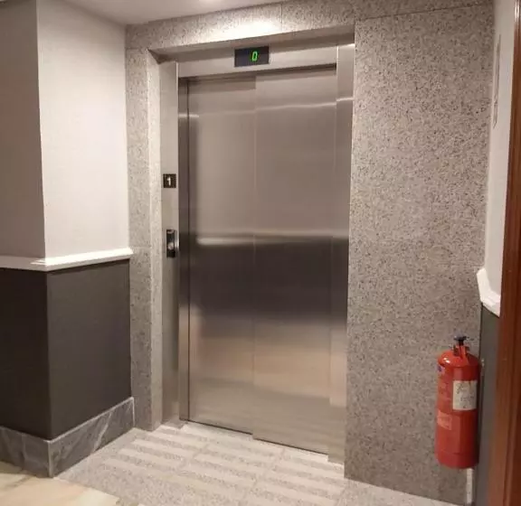 Отель Hostal Virgen Del Villar