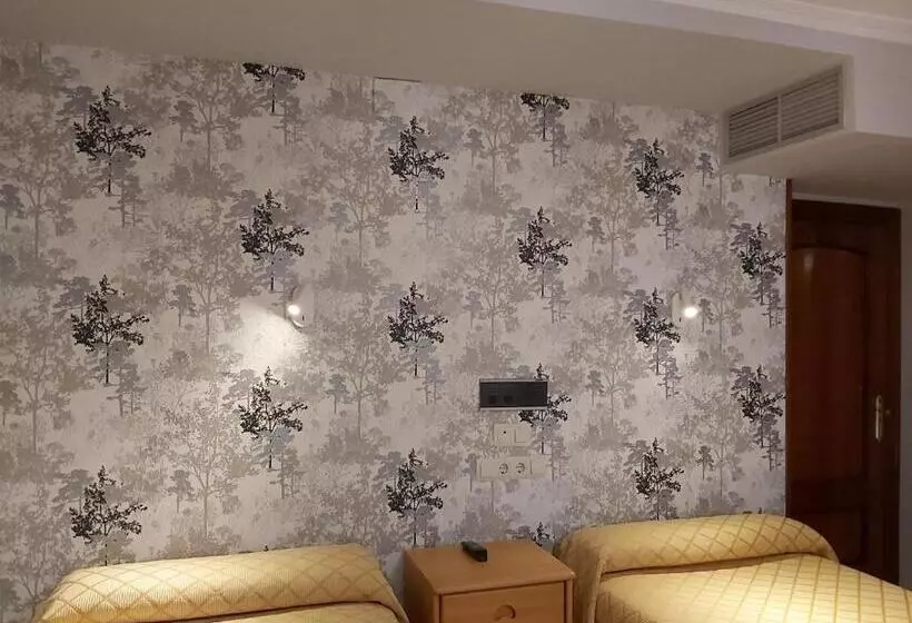 Отель Hostal Virgen Del Villar