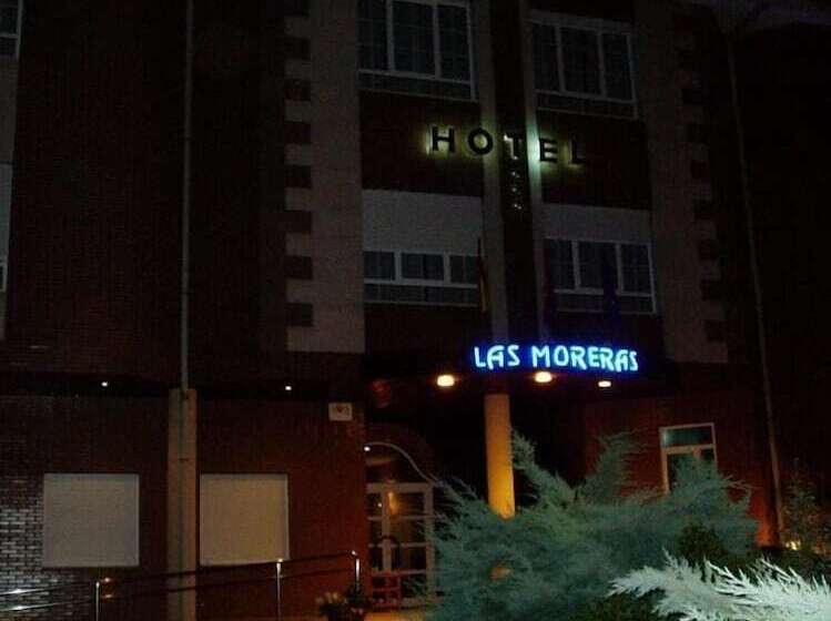Отель Las Moreras