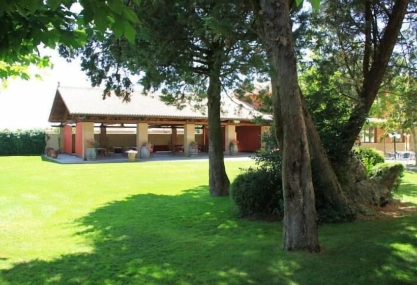 Отель Las Moreras