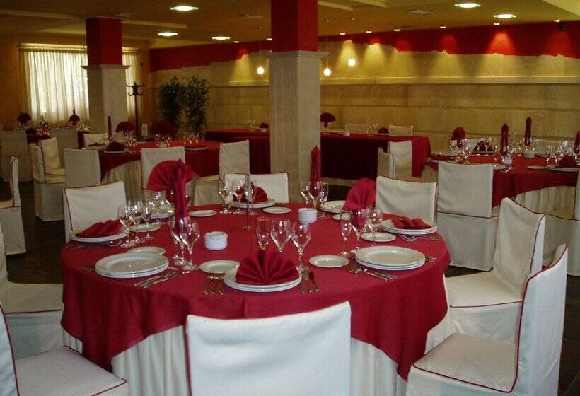 Отель Las Moreras