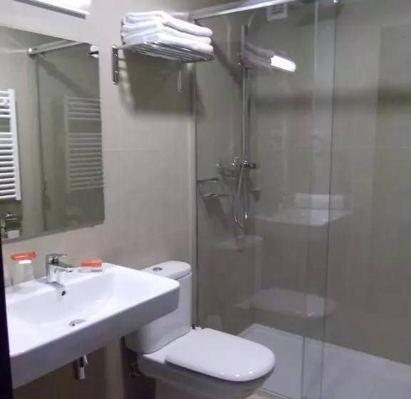 בית מלון כפרי Mediterrani Express