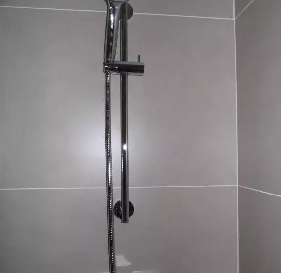 בית מלון כפרי Mediterrani Express