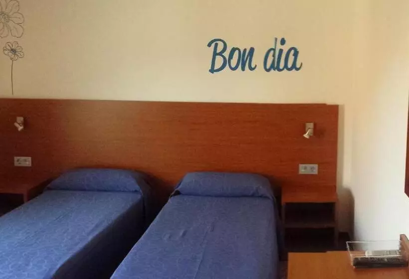 בית מלון כפרי Mediterrani Express