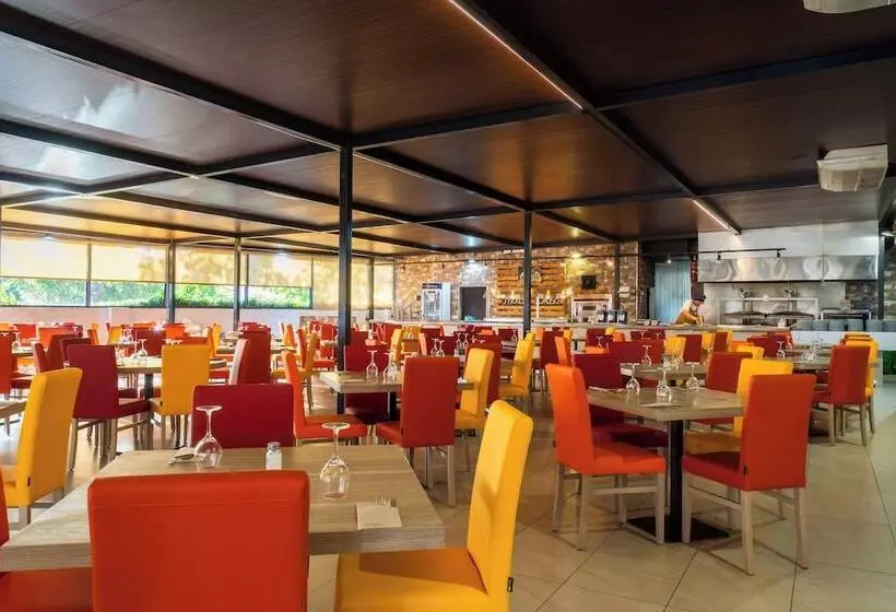 هتل Ohtels Carabela