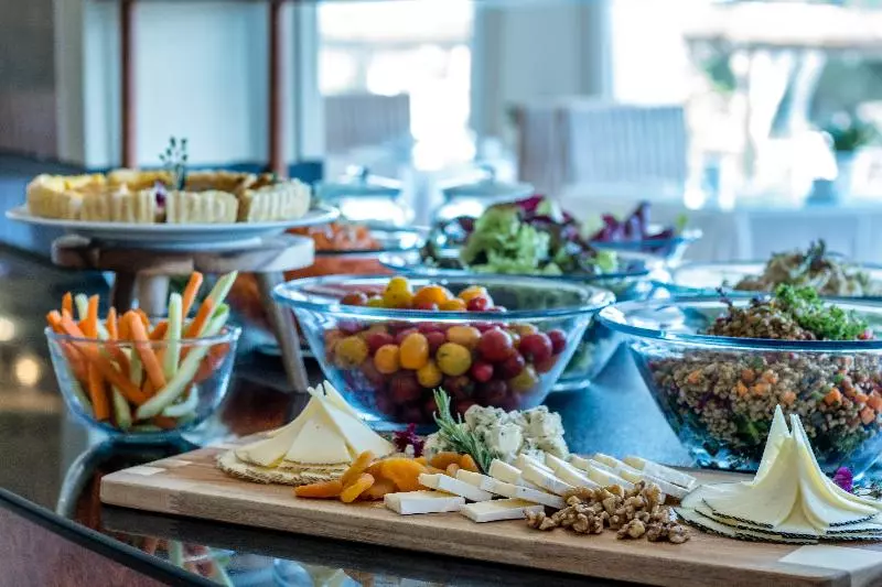 Montjoi by Brava Hoteles