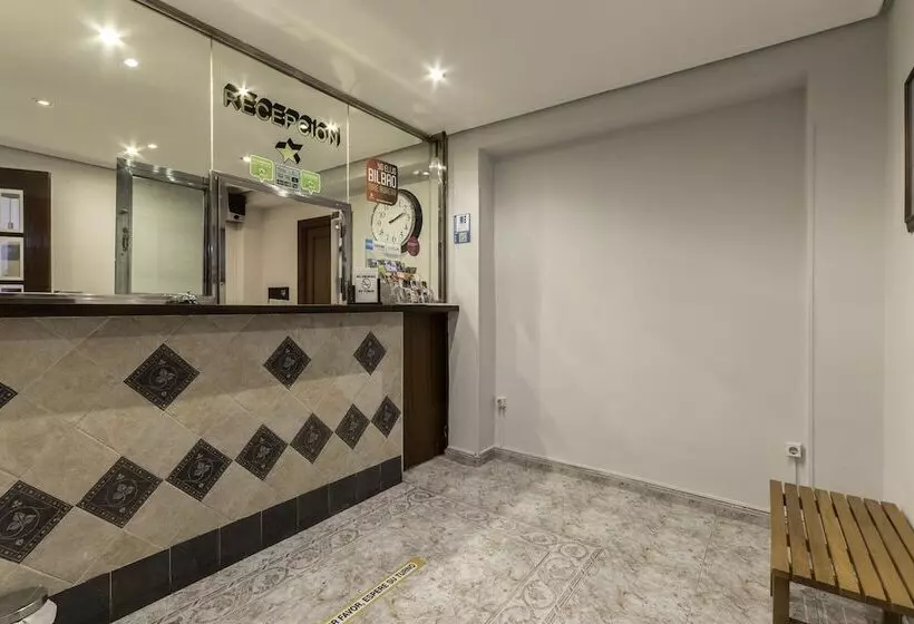 پانسیون Arenal Suites Bilbao