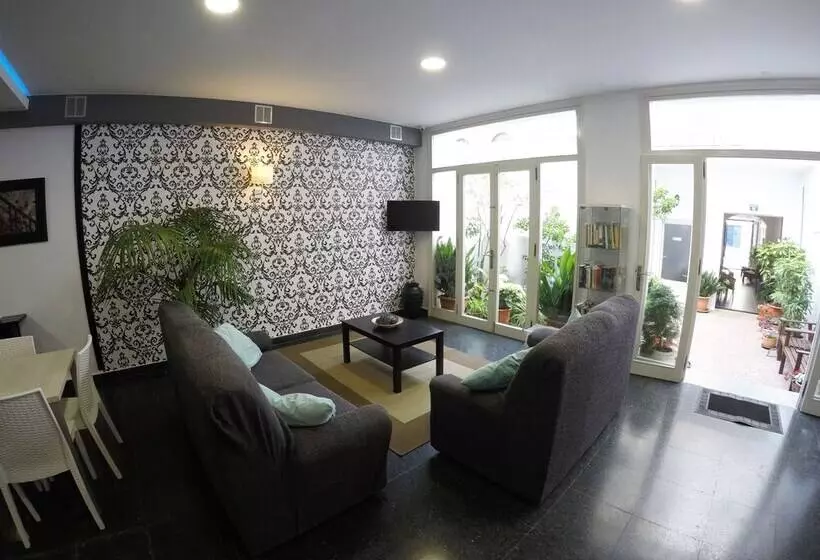 Hostal Mediterráneo