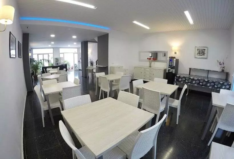 Hostal Mediterráneo