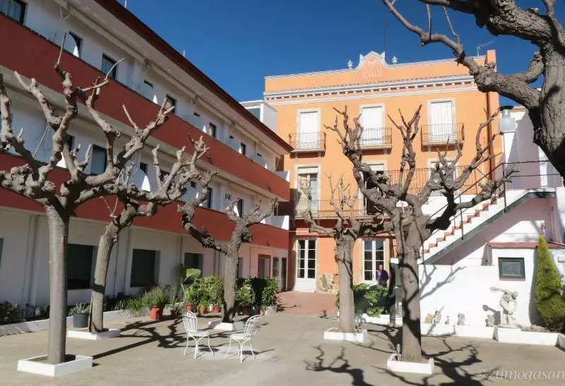 Hostal Plaja I Pati De Can Plaja