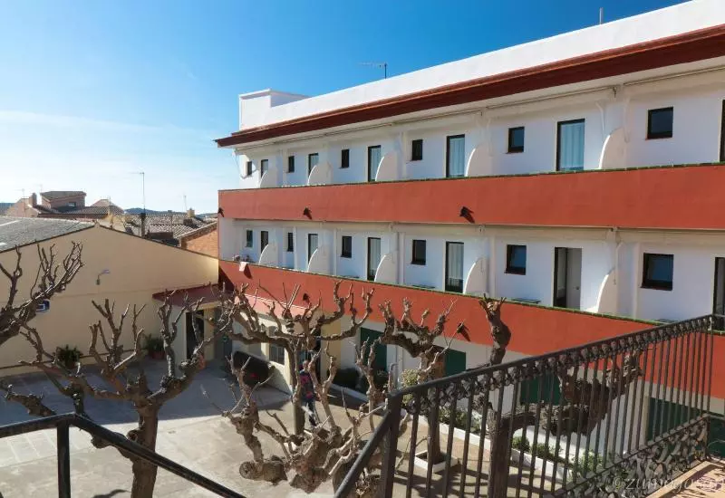 Hostal Plaja I Pati De Can Plaja