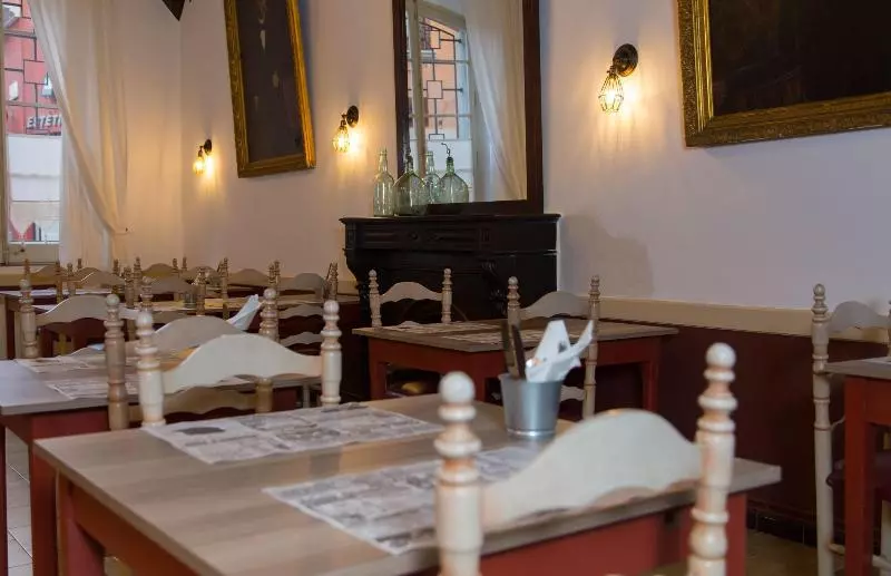 Hostal Plaja I Pati De Can Plaja