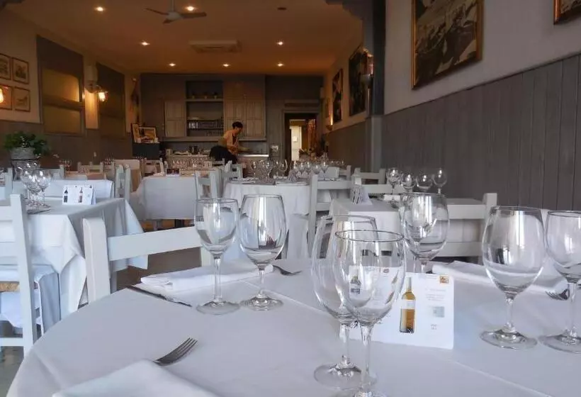 Отель Fonda Can Dalfo By Vivere Stays