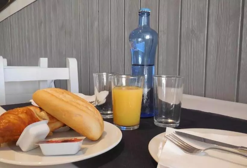 Отель Fonda Can Dalfo By Vivere Stays