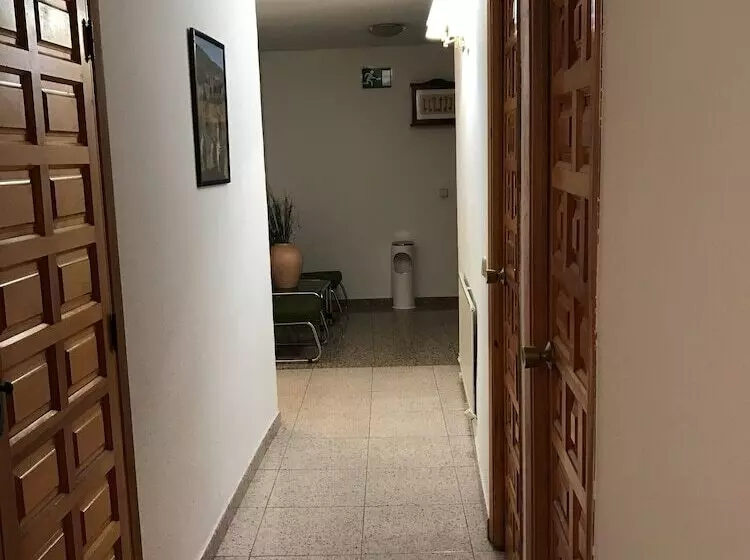 Hotel Hostal Los Angeles