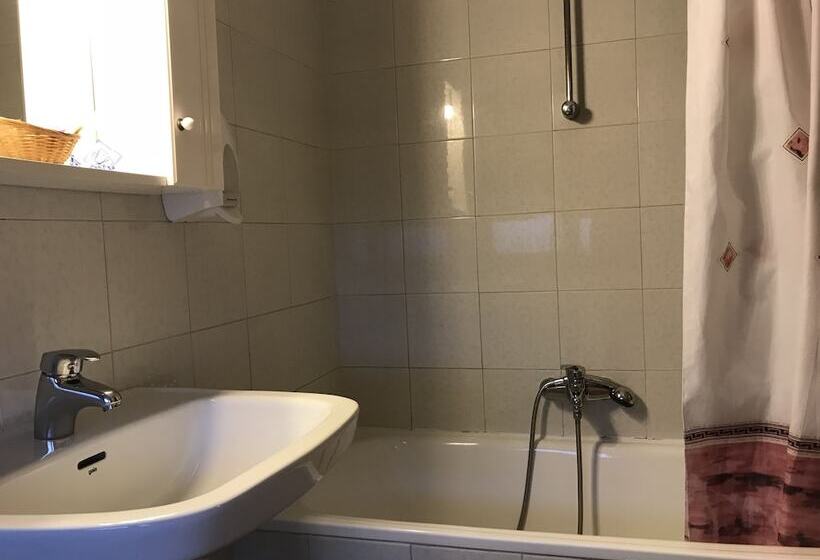 ホテル Hostal Los Angeles