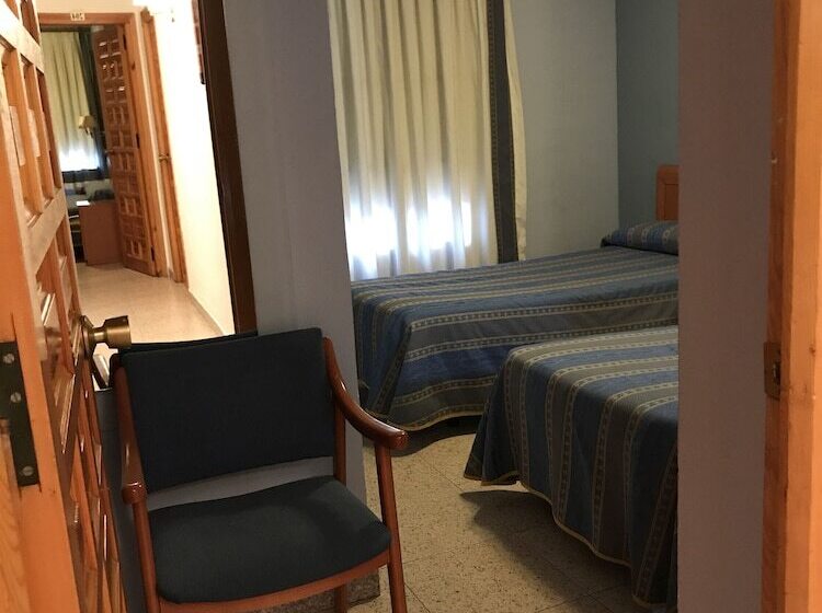 ホテル Hostal Los Angeles