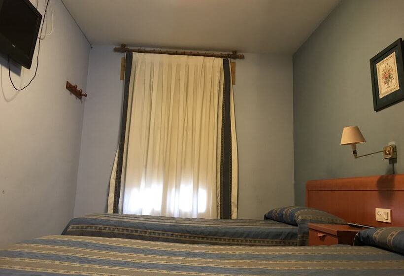 ホテル Hostal Los Angeles