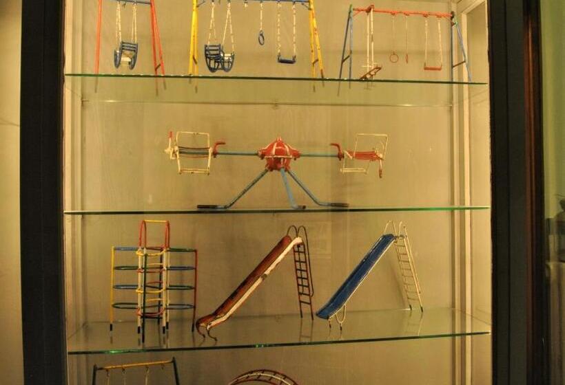 酒店 Hostal Montsoliu