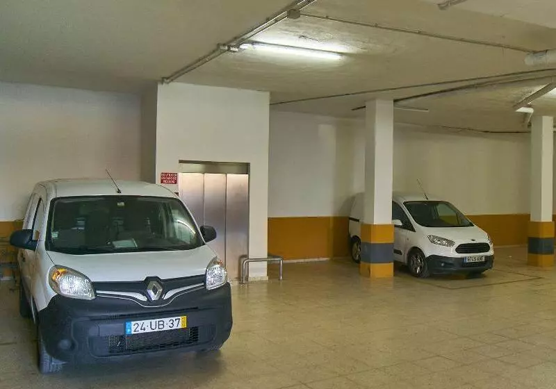 בית מלון כפרי Hostal Restaurante La Nina