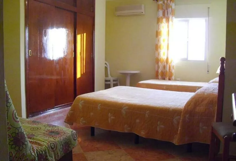 Hotel Hostal Sonrisa Del Mar