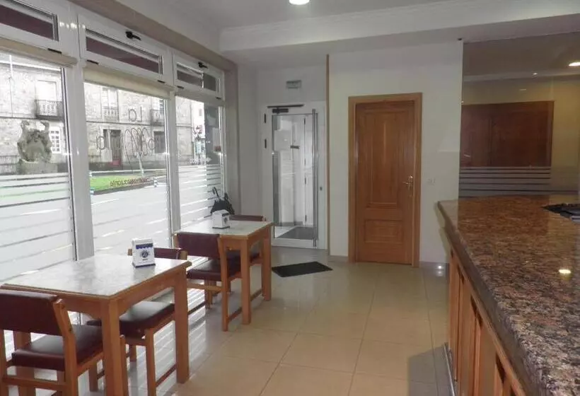 בית מלון כפרי Pension Restaurante La Bombilla