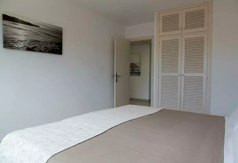 בית מלון כפרי Apartamentos Es Caló