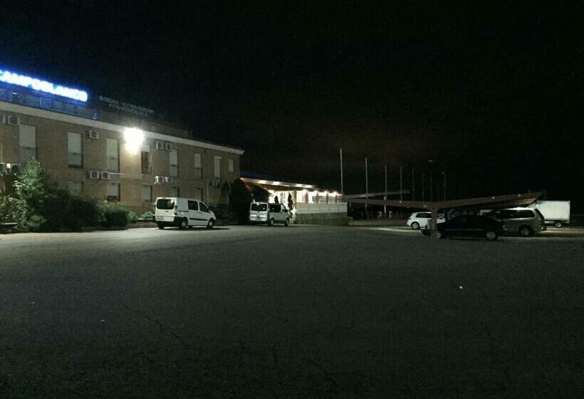 בית מלון כפרי Campoblanco