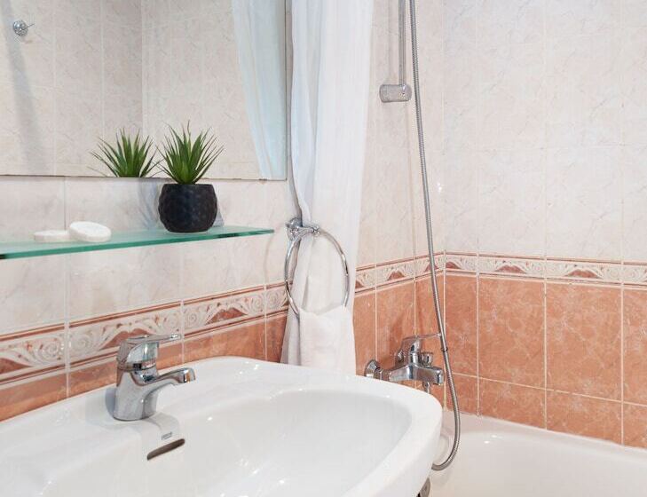 בית מלון כפרי Eden Mar