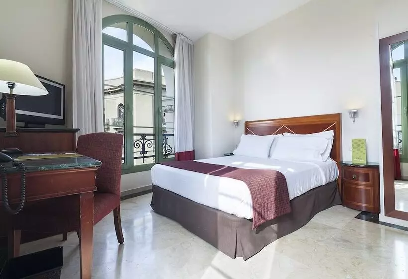 Отель Exe Laietana Palace