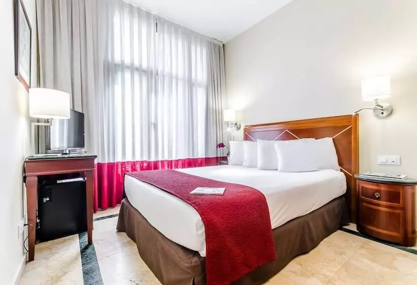 Отель Exe Laietana Palace